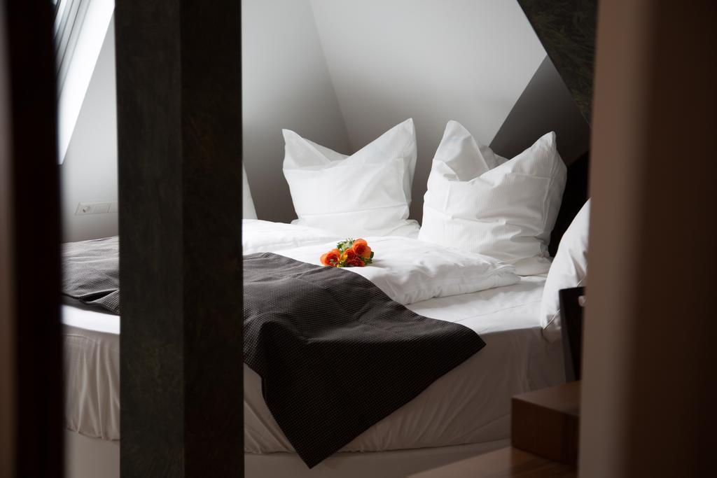 Alpha & Omega Hotel Stuttgart Rom bilde